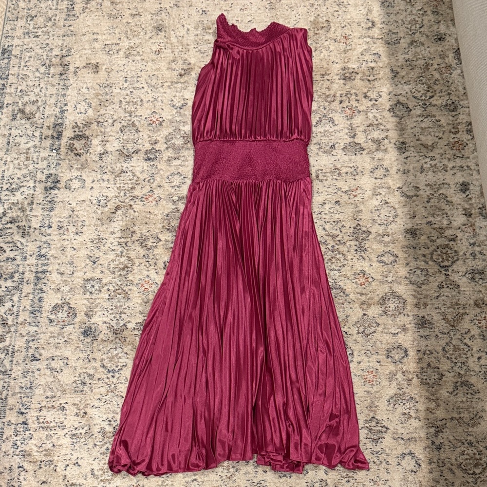 Vici Rich Wine Pleated Midi Dress